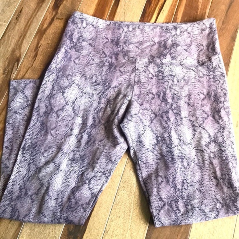 Suave Python Print Revolutionary Tummy Control Le… - image 1